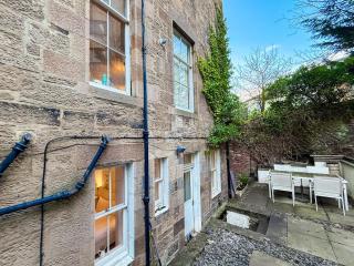The Garden Flat - 7