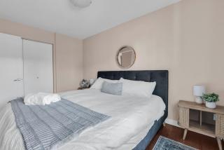 2B 17 Ave King Suite - 3