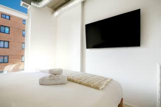 Cozy Downtown Retreat with Stunning River Views - 9