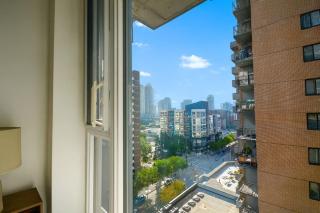 Cozy Downtown Retreat with Stunning River Views - 8