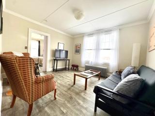 The Elizabeth Suite B2 - 3