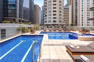 DUSK Luxury 2 Bedroom CBD Sky Home with Pool, Parking & Gym - 6