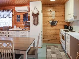 Holiday Home Aurinkoalppi 11a paritalon yläkerta by Interhome - 5