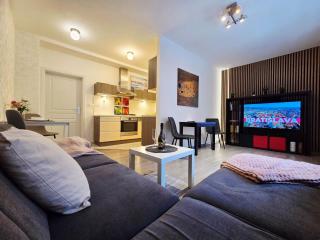 Cozy 2-room apt, Parking nearby - 5