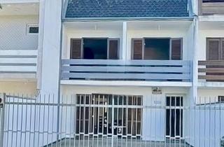 Triplex Townhouse 3 Blocks from the Central Beach - 2