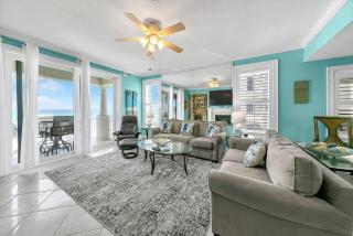 Grandview 202 - Gulf Front Home with Direct Beach Access & Shared Pool - 5