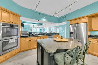 Grandview 202 - Gulf Front Home with Direct Beach Access & Shared Pool - 1
