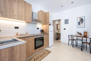 Horse Farm House - 5 Min to the Beach - 6