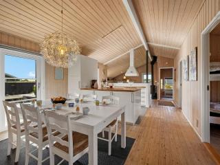 Holiday Home Hjalma - from the sea by Interhome - 8