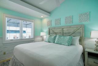 Gulf Escape - 30A Beach House Near the Beach with a Large Pool Space - 6