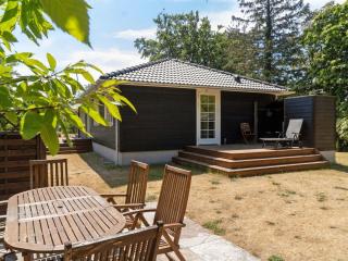 Holiday Home Auke - 100m from the sea by Interhome - 1
