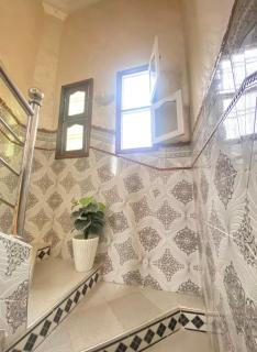 Spacious Family Apartment - 6