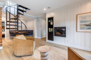 The Newport Lofts - 410 Thames Street - 2