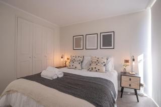 Unwind in a Prime Location by Costanera Center - 2