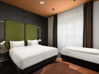 You Hotel Budapest - Handwritten Collection - 3