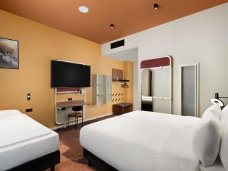 You Hotel Budapest - Handwritten Collection - 2