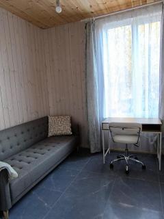 Comfy apartment near castle, park, market and river - 2