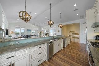 Just B - Luxury Vacation Lakefront Home with Private Pool & Dock - 5