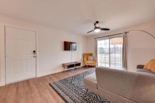 7 Mi to Dtwn Springfield Cozy Condo with Balcony - 5