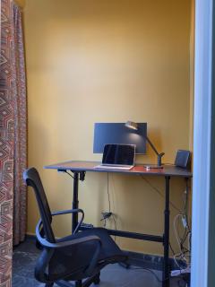 Stylish Central Apartment - 5