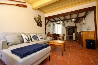 A74 - Rua do Canal 1 Bed Flat - Lagos - 8