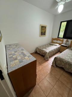 Apartamento Morro Maluf Guarujá 04 minutos a pé da praia pitangueiras - 1