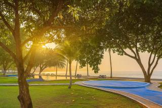 La Plage Beach Club - 4