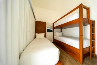 Luxury Villa with Jacuzzi - 3