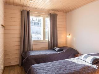 Holiday Home Hallan karhu b- paritalo by Interhome - 2