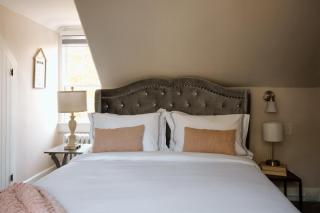 Chimney Hill Estate Inn - 3