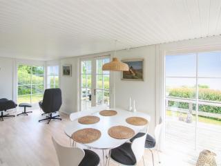 Holiday Home Fabine - 50m from the sea by Interhome - 5