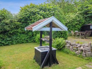 Holiday Home Fabine - 50m from the sea by Interhome - 2