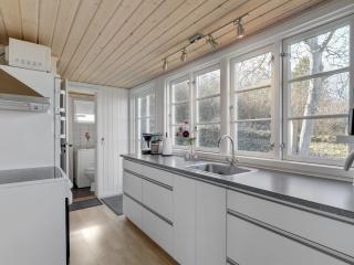 Holiday Home Fabine - 50m from the sea by Interhome - 8