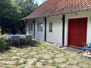 Holiday Home Asgot - 15m from the sea by Interhome - 1