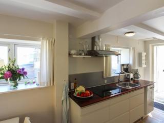 Apartment Amaia - 500m from the sea by Interhome - 5