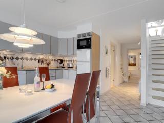 Holiday Home Armela - 10m from the sea by Interhome - 1