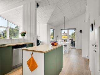 Holiday Home Raakel - 950m from the sea by Interhome - 9