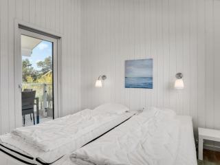 Holiday Home Raakel - 950m from the sea by Interhome - 1