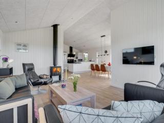 Holiday Home Alvhild - from the sea by Interhome - 8