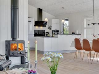 Holiday Home Alvhild - from the sea by Interhome - 4