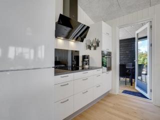 Holiday Home Alvhild - from the sea by Interhome - 1