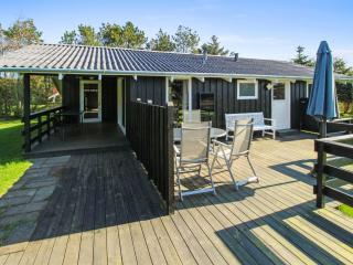 Holiday Home Conradine - 500m from the sea by Interhome - 6