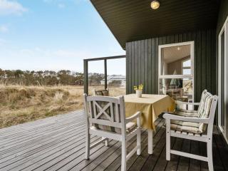 Holiday Home Elco - 450m from the sea by Interhome - 2