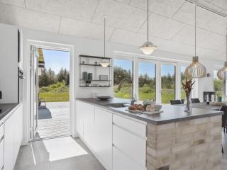 Holiday Home Fredrika - 1-5km from the sea by Interhome - 4