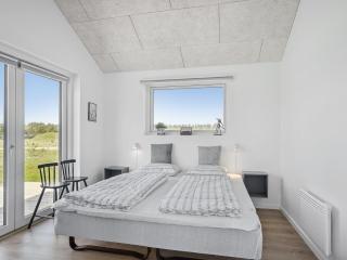 Holiday Home Fredrika - 1-5km from the sea by Interhome - 2