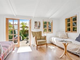 Holiday Home Carly - 100m from the sea by Interhome - 2