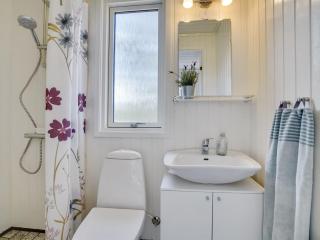 Holiday Home Matis - 650m from the sea by Interhome - 2