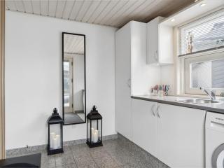 Holiday Home Frethi - 350m from the sea by Interhome - 6