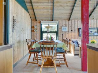 Holiday Home Alfrik - 900m from the sea by Interhome - 1