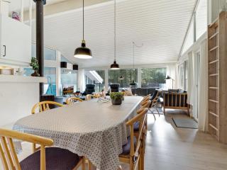 Holiday Home Gladis - 900m from the sea by Interhome - 5